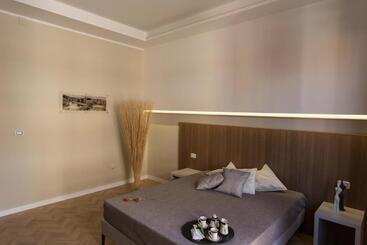 פנסיון Le Affacciate Bruzie Home Guest House