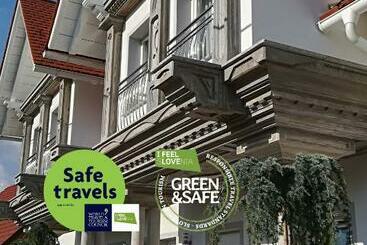 پانسیون Vila Lemic Postojna