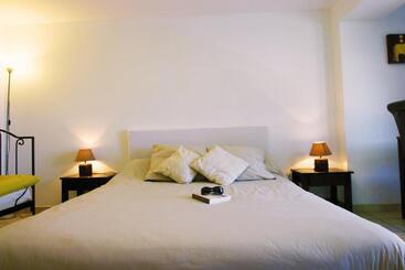 住宿加早餐 Villa Ghiatone