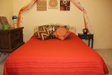 アパートホテル Cancun Blue Airport