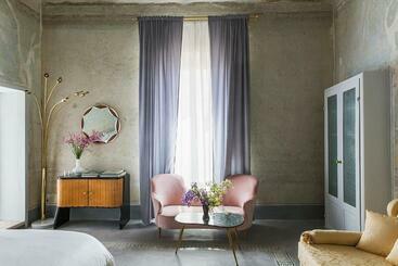 Casa Iris Bed And Breakfast