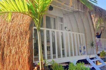 Maleo Moyo  & Dive Resort