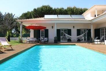 펜션 Buganvilias Do Meco Guest House