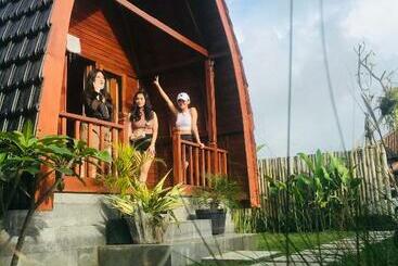 פנסיון Volcano Valley