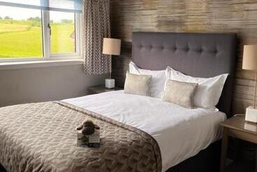 فندق صغير The Sally