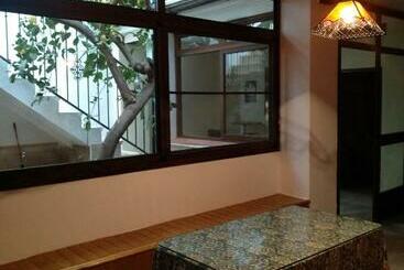 تختخواب و صبحانه El Patio Andalú