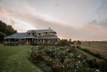 בית מלון כפרי Thyme Out Weltevreden Farm