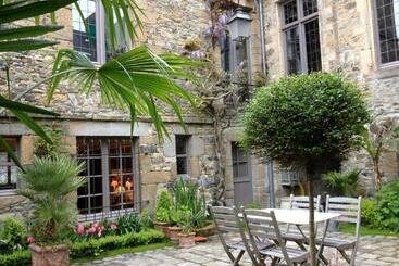 ペンション Hôtel Tanquerey De La Rochaisière