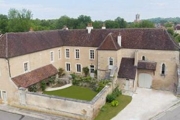 بنسيون Le Prieuré