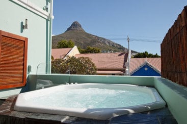 تختخواب و صبحانه Sweet Ocean View Guesthouse