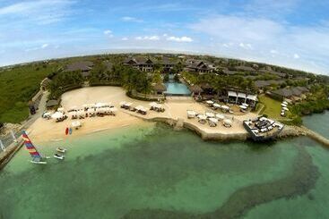 Crimson Resort And Spa   Mactan Island, Cebu