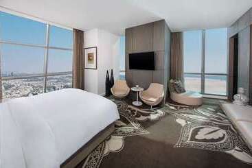 فندق Conrad Abu Dhabi Etihad Towers