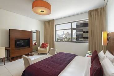 هتل Fraser Suites Doha