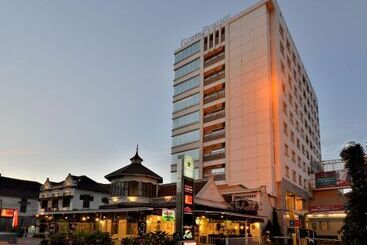 Gino Feruci Kebon Jati By Kagum Hotels