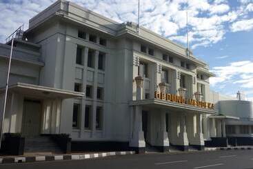 Golden Flower By Kagum Hotels