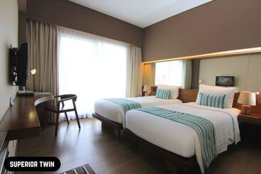 فندق Grand Ixora Kuta Resort