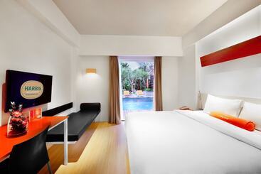 Harris Hotel & Residences Sunset Road