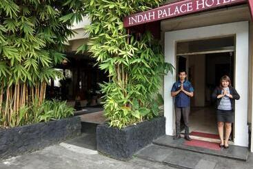 호텔 Indah Palace Yogyakarta