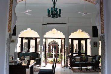 בית מלון כפרי Khandela Haveli  A Boutique Heritage