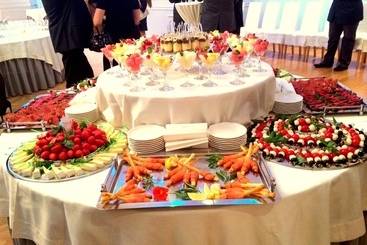 Manhattan Hotel & Restaurant