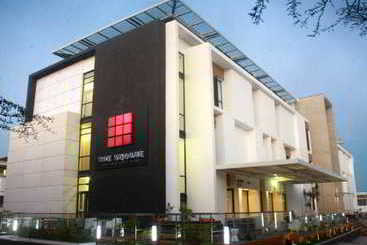 酒店 The Square Boutique  By Misty Blue S