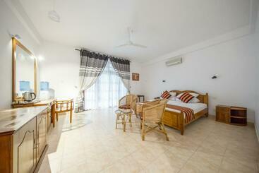 فندق Yapahuwa Paradise