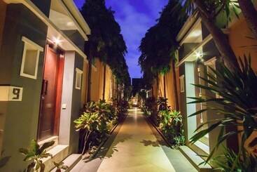 نزل The Rishi Villa