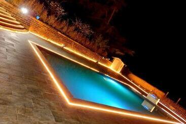 ホテル Angolo Di Paradiso