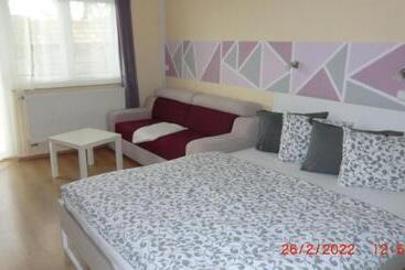 بنسيون Gästehaus Stein