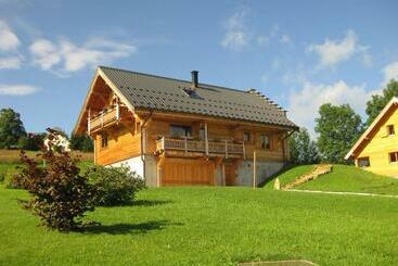 تختخواب و صبحانه Chambres D Hôtes La Vercouline