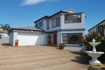 مبيت وإفطار Eagle S Rest