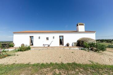 בית מלון כפרי Agroturismo Flores Do Campo