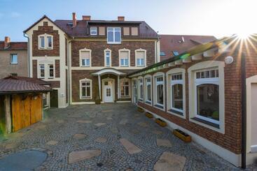 ペンション Zum Postamt