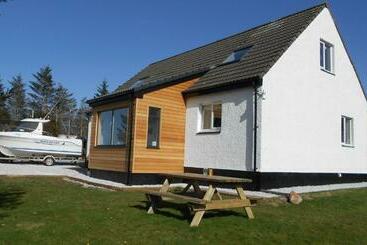 Breakish Escape B&b Near Broadford