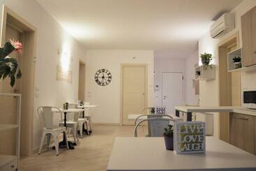 ベッドアンドブレックファースト Il Sorriso