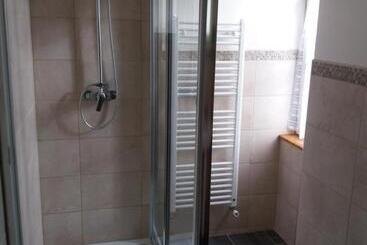 Bed and Breakfast Les Trois Prunelles