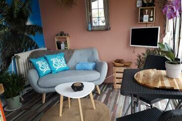 مبيت وإفطار Naturistenlogement Op Flevonatuur