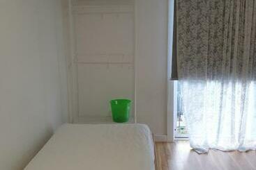 پانسیون Dianella Budget Rooms Happy Place To Stay