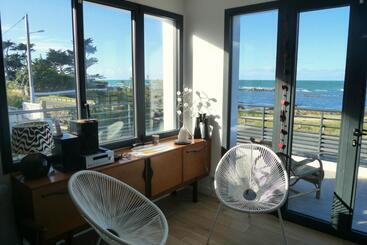 پانسیون Appartement Roc H Avel   Front De Mer, Vue Sur Mer Et Jardin Ensoleillé Sans Vis à Vis