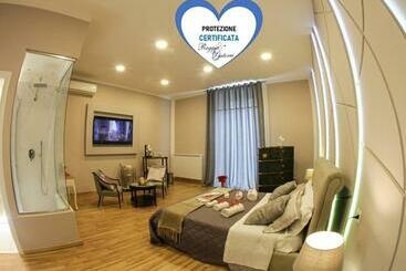 膳宿费 Reggia & Dintornis A Caserta