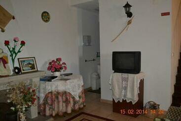 تختخواب و صبحانه Casa Da Maria