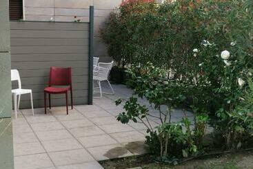 C.a.v. B&b Curiel20