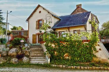 住宿加早餐  La Passerelle