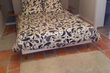 تختخواب و صبحانه Ode Au Bonheur St Georges Sur Cher