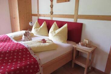 בית מלון כפרי Stifterhof