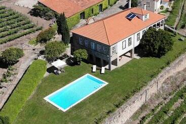 住宿加早餐  Quinta Da Portela   Casa Visconde Arneiros   By Met