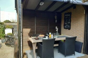 Bed & Breakfast De Schans