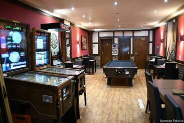 هتل L Auberge Saint Remacle