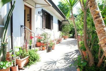 펜션 Affittacamere Della Paolina