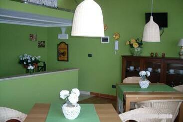 مبيت وإفطار Le Tre Caravelle